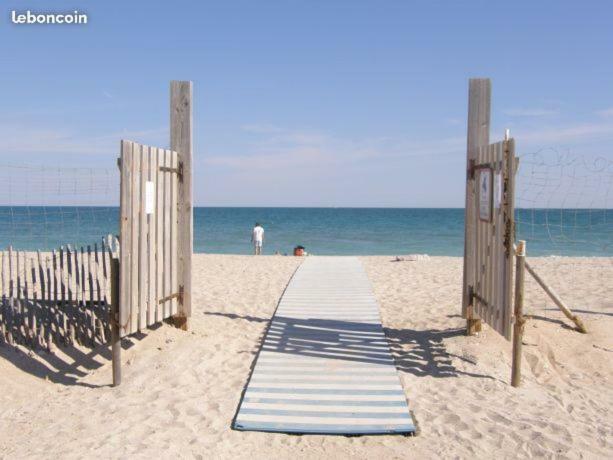 Les Pieds Dans L'Eau A Palavas ! Mer A 50 M ! Mhome 6 Pers Climatise T Confort Camping 4 Etoiles Екстер'єр фото